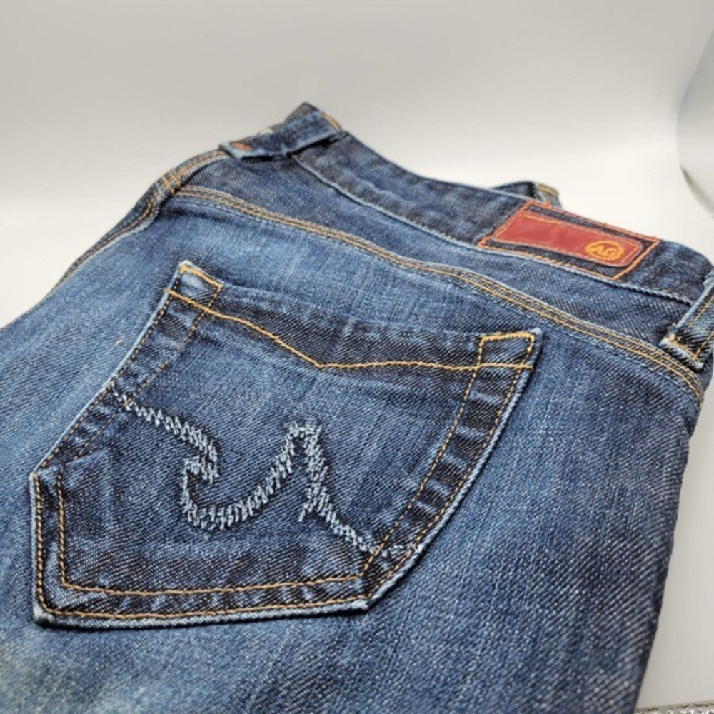 AG Adriano Goldschmied Size 26R Blue‎ Jeans with Back Pocket Embellishments